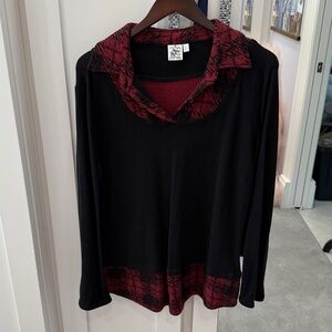 Black and Red Plaid Collar Top